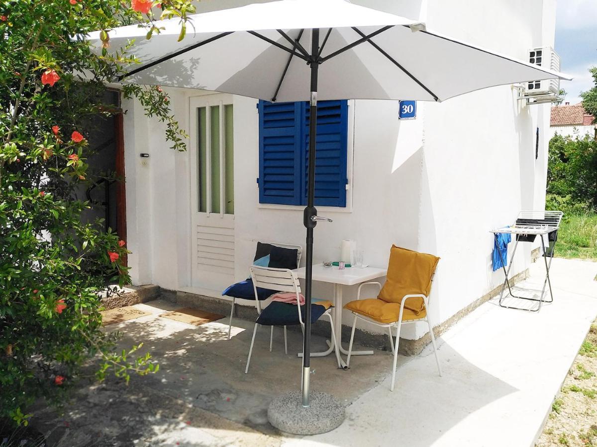 Studio Apartment Blue Window Biograd Na Moru Zewnętrze zdjęcie